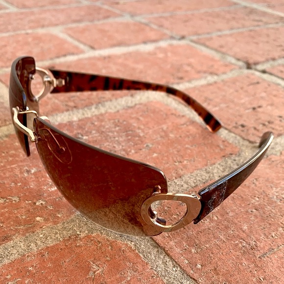 UV Protection Fashion Sunglasses - Picture 1 of 5